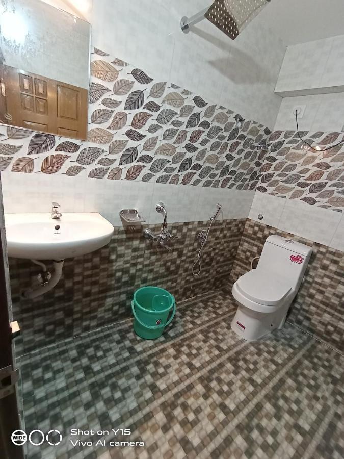 Maraiyūr Hotel Magnet מראה חיצוני תמונה